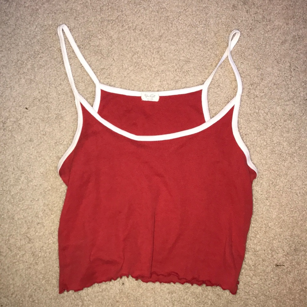red crop tank